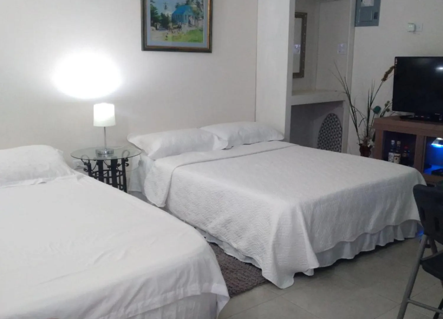 Almond Palm Apartment Saint Michael
